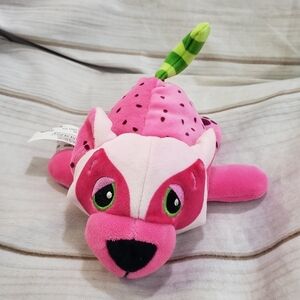 Cutetitos Fruititos Strawberry Lemurito Berriti 7 Inch Plush Beanbag Scented 19